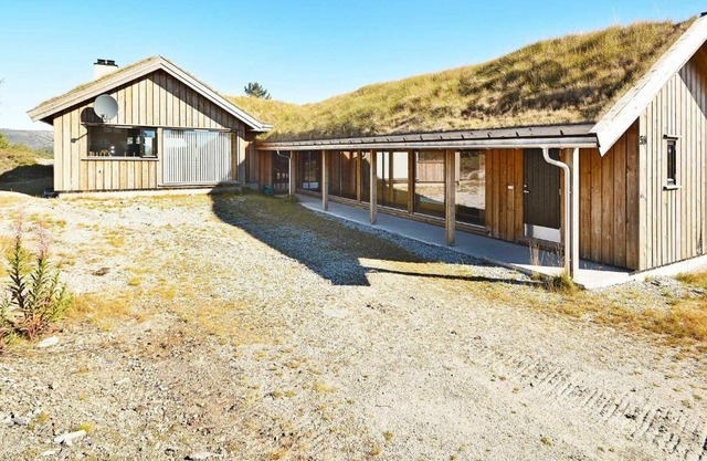 8 person holiday home in SERAL
