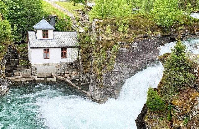 8 person holiday home in Valldal