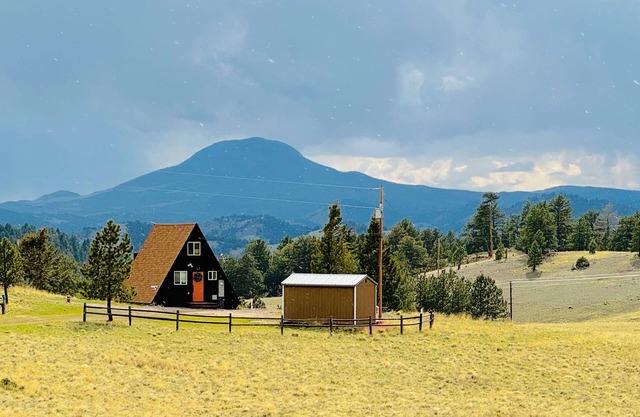 9,000 feet Retreat Above It All