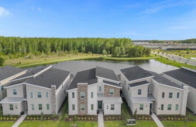 9 Bedroom/5 Bathroom Storey Lake (4276 PW)