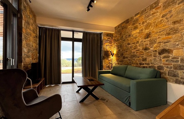 Aélia Stone House Thétis