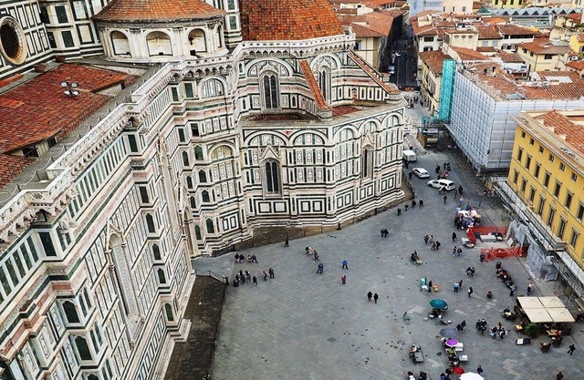 A 135m2 JEWEL IN FLORENCE’S HISTORICAL DISTRICT-MODERN,BRIGHT, AIRY!