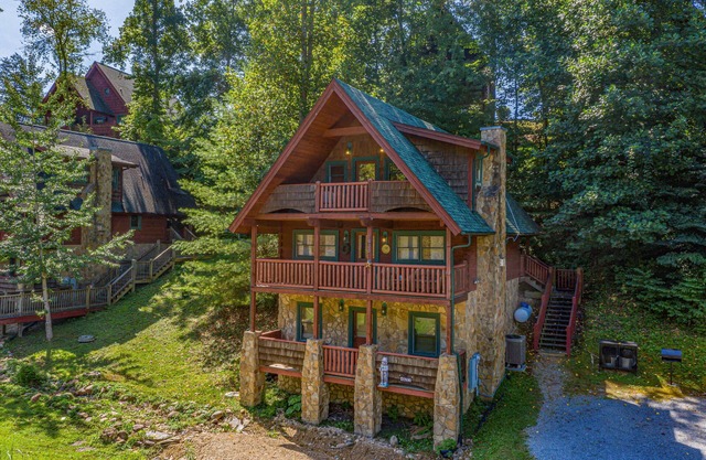 A Beary Nice Cabin-Close to Tanger Outlets