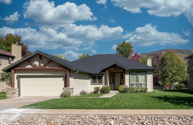 A/C, Hot Springs and Golf Close, Dalton Ranch!