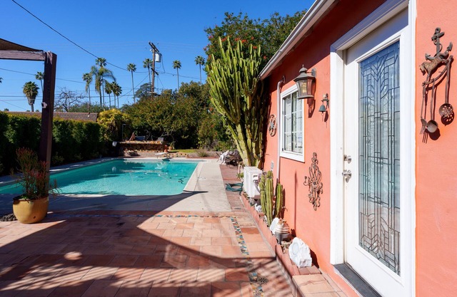 A Cozy Guesthouse in the Heart of Glendale
