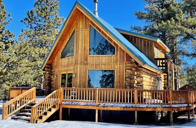 A cozy log cabin in the Rockies! Close to Buena Vista or daytrip to Breckenridge
