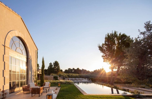 A delightful property in the Alpilles area – Sleeps 8