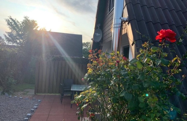 A few minutes' walk to the North Sea, WiFi, quiet location, directly in Friko-Spitze