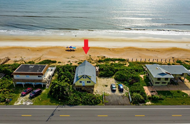A-frame beach house steps from the ocean with deck & central AC