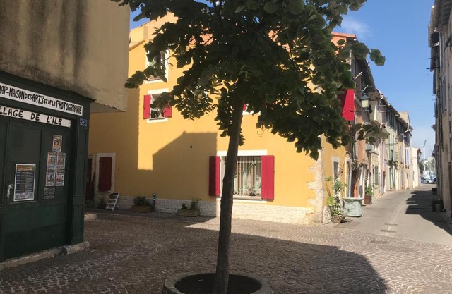 A la venise provençale