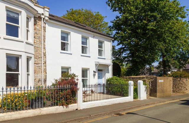 A large home in the centre of Castletown sleeping 6