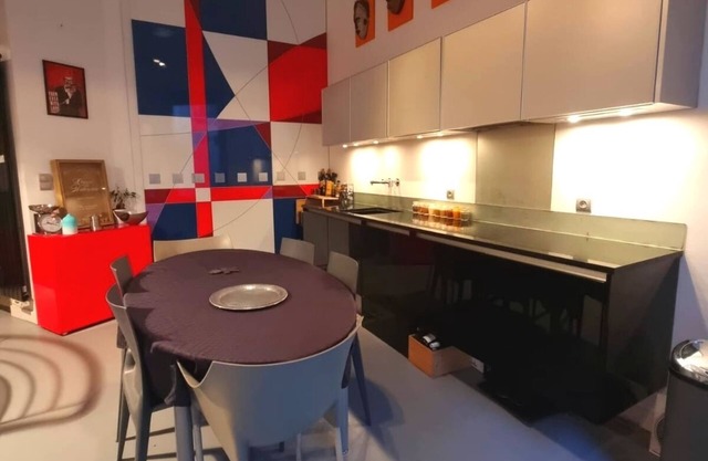 A newly refurbished High Standard Parisian Loft near Montmartre, Paris XVIII