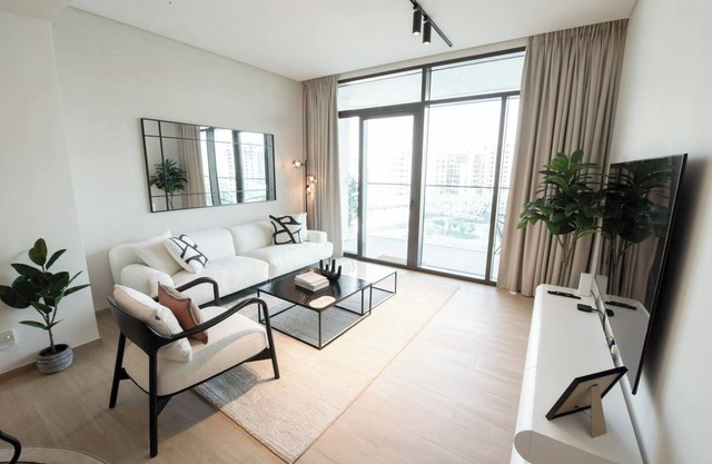 A Petit Palais by the canal… Where you embrace sophistication, comfort, and convenience!