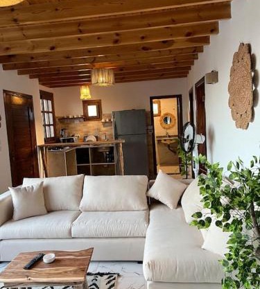 A sunny Bohemian chalet in Dahab