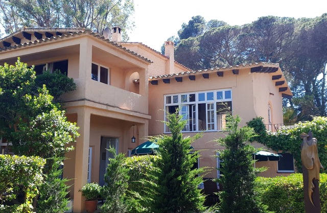 A very large villa with garden at 45 meters from the sand beach of LA FOSCA