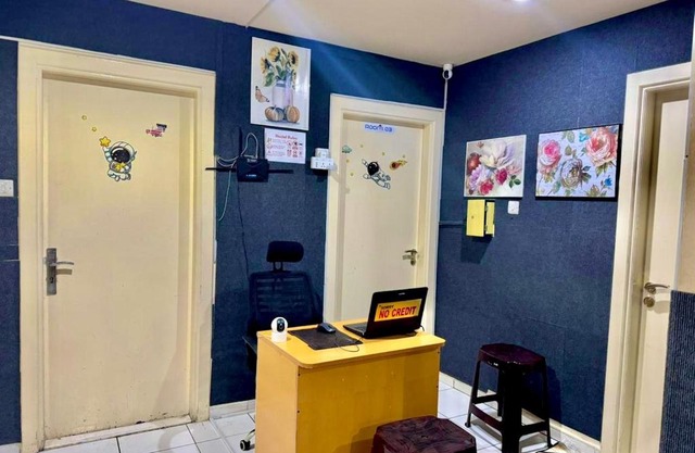 AAVHR Youth Holiday Home Near Burjuman Metro Station