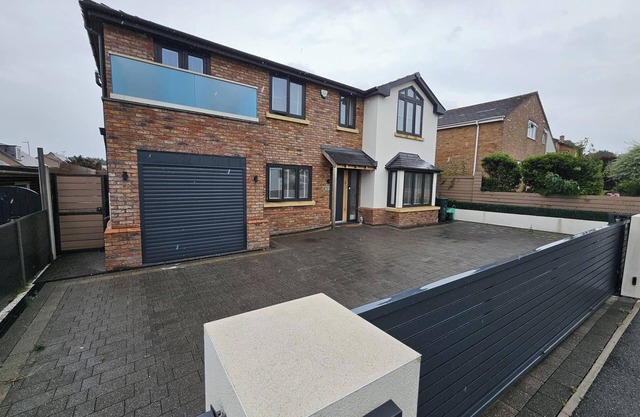 Abergele 4 - Beds, Pet Friendly & Parking