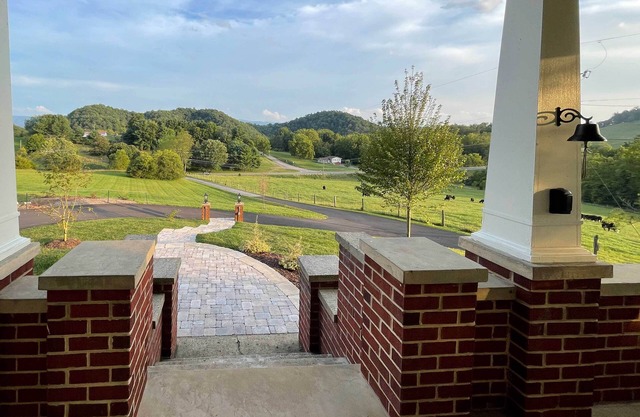 Abingdon Family Getaway w/Porch & Views!