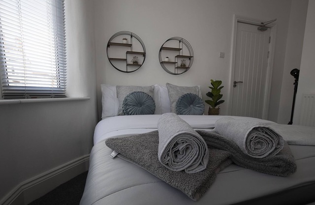 Abingdon House | Workstays UK