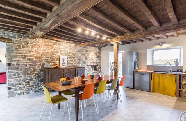 Accessible Countryside Retreat: Pet-Friendly, Private Garden, Terrace, Wi-Fi, EV Charger