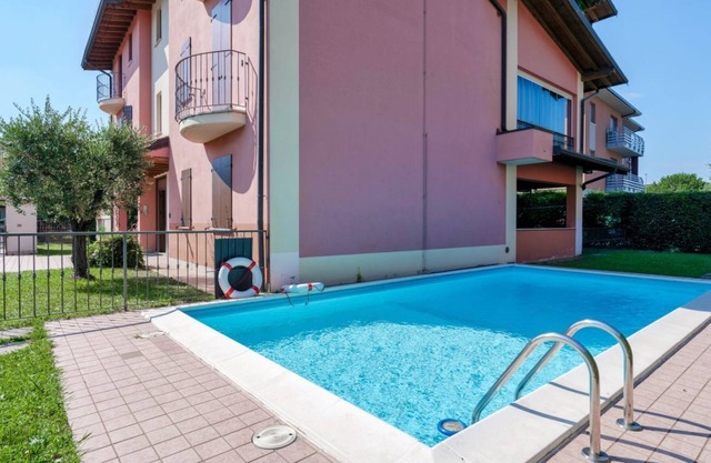 Adele's House - with pool terrace and WiFi