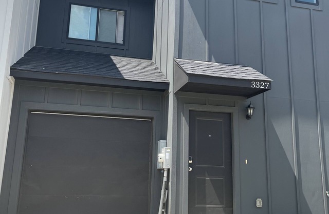 Adorable, new 1-bedroom casita in Fort Worth!