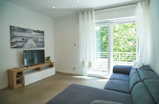 Adria Apartments - SM4