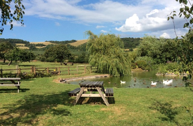Adults only Lakeside Barns, Holiday Cottages