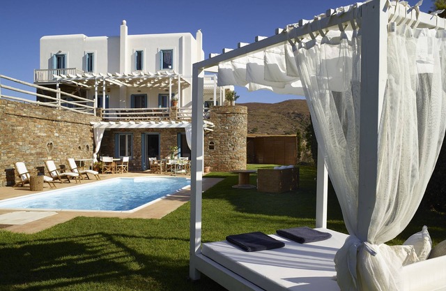 Aegean Marvel: Discover Villa Phivi – 5 Bed Gem, Private pool, Gym, Andros