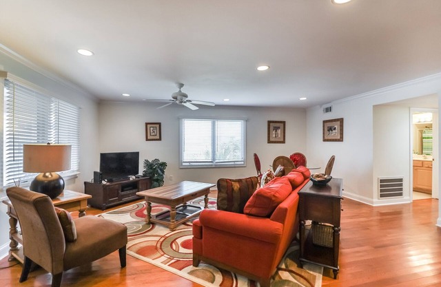 Affordable Condo Located Close to the Beach & the Pier Oceanfront Cottage Rentals Home Collection