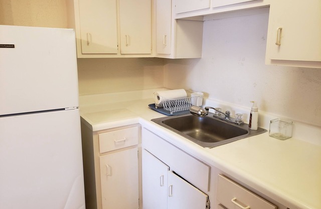 Affordable Convenient Pet-friendly family space