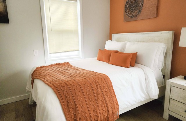 Affordable luxury in NYC 10 mins from JFK.