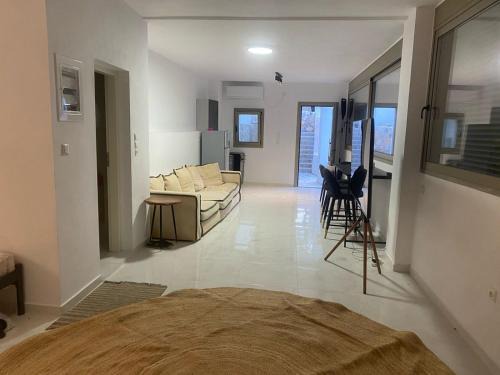 Agistri Cozy Apartment