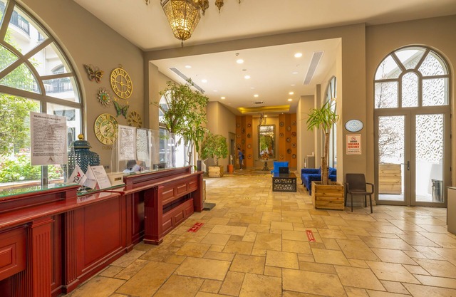 Agora Suites