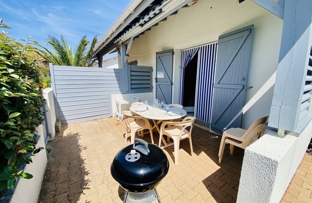 Agréable Pavillon 4-6 personnes avec cour privative (202)