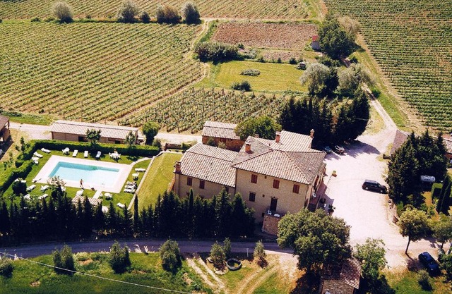 Agriturismo Palazzo Bandino - Wine cellar, on reservation restaurant and spa