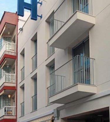Agusti Hostal