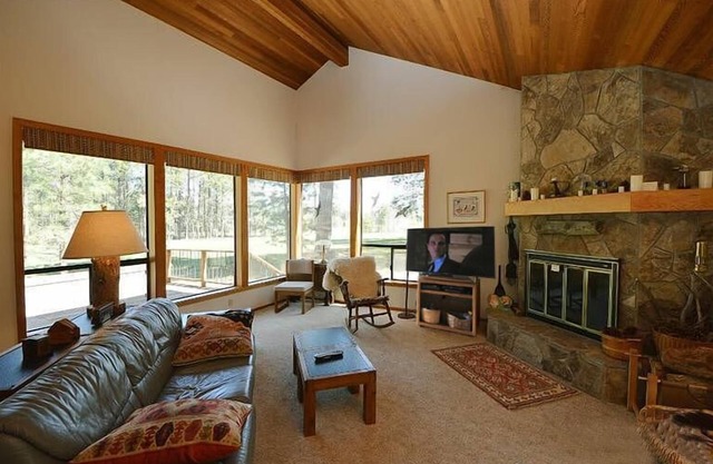 Air Conditioned/Unobstructed View of Golf Course
