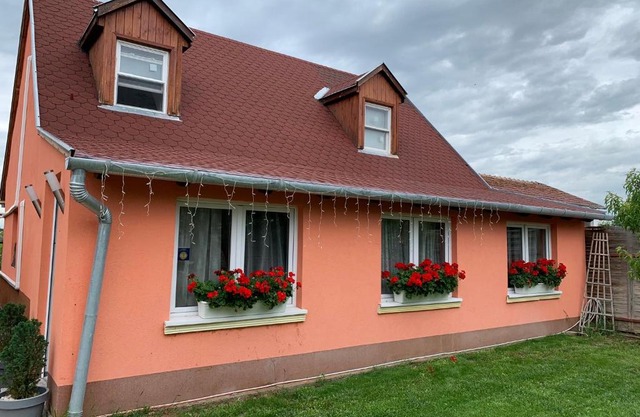 Airport16 bed and breakfast