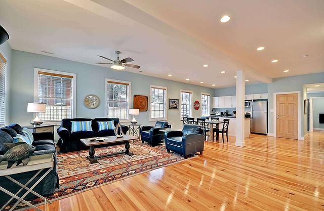 Airy & Bright Folly Condo; Close to Everything