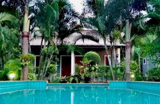 AJ Paradise Resort