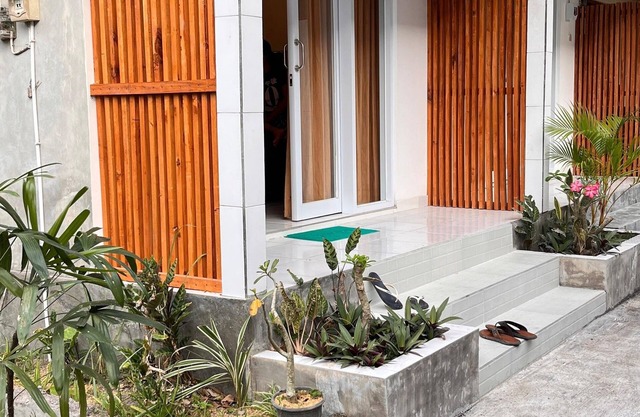 Ajik Guest House