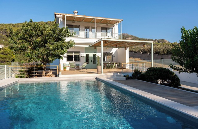 AK-Green Villa