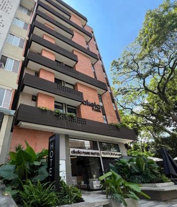 Akela Park Hotel