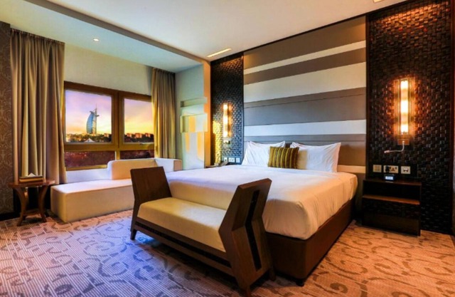 AL THANYA ST. Jr Suite - CONTACT TO BOOK FIRST