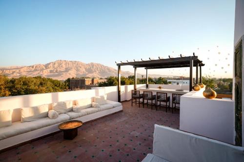 Al Wadi - Authentic Boutique Hotel with Balloon Views, Near Ancient Sites