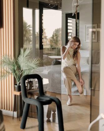Aldi Seaside Suite