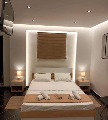 ALEXANDER APARTMENT'S