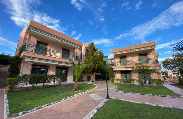Alexandra Apartments