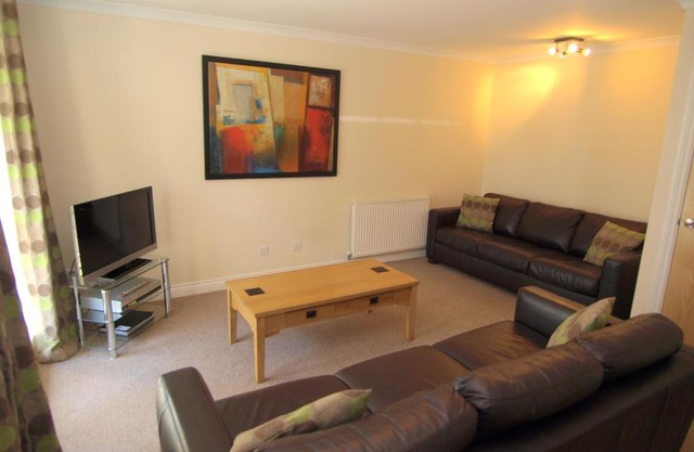 Allanfield Townhouse